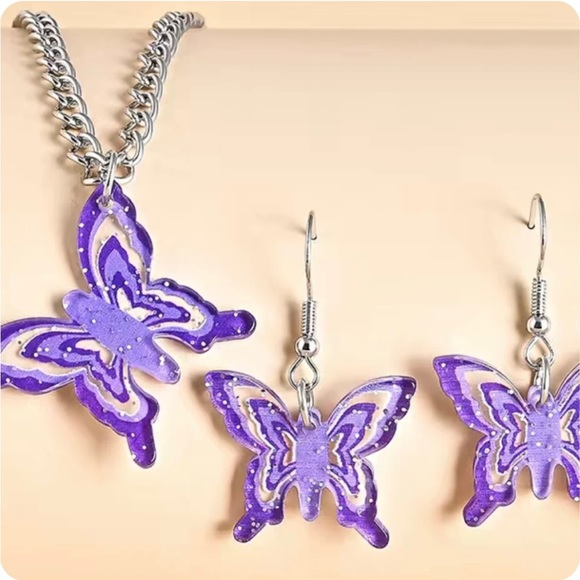Silver blue butterfly necklace and earrings set - Picture 4 of 4